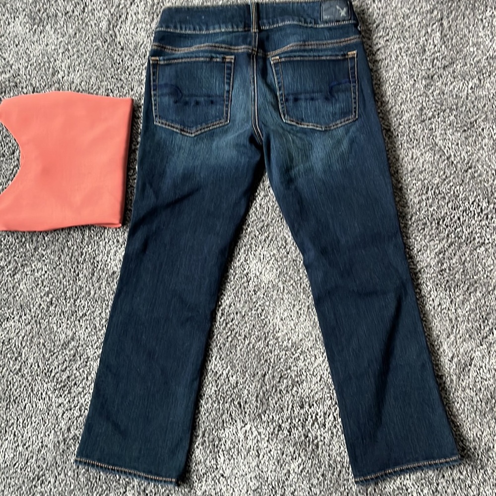 American Eagle Artist Crop, Size 6, dark wash jeans - Picture 3 of 5